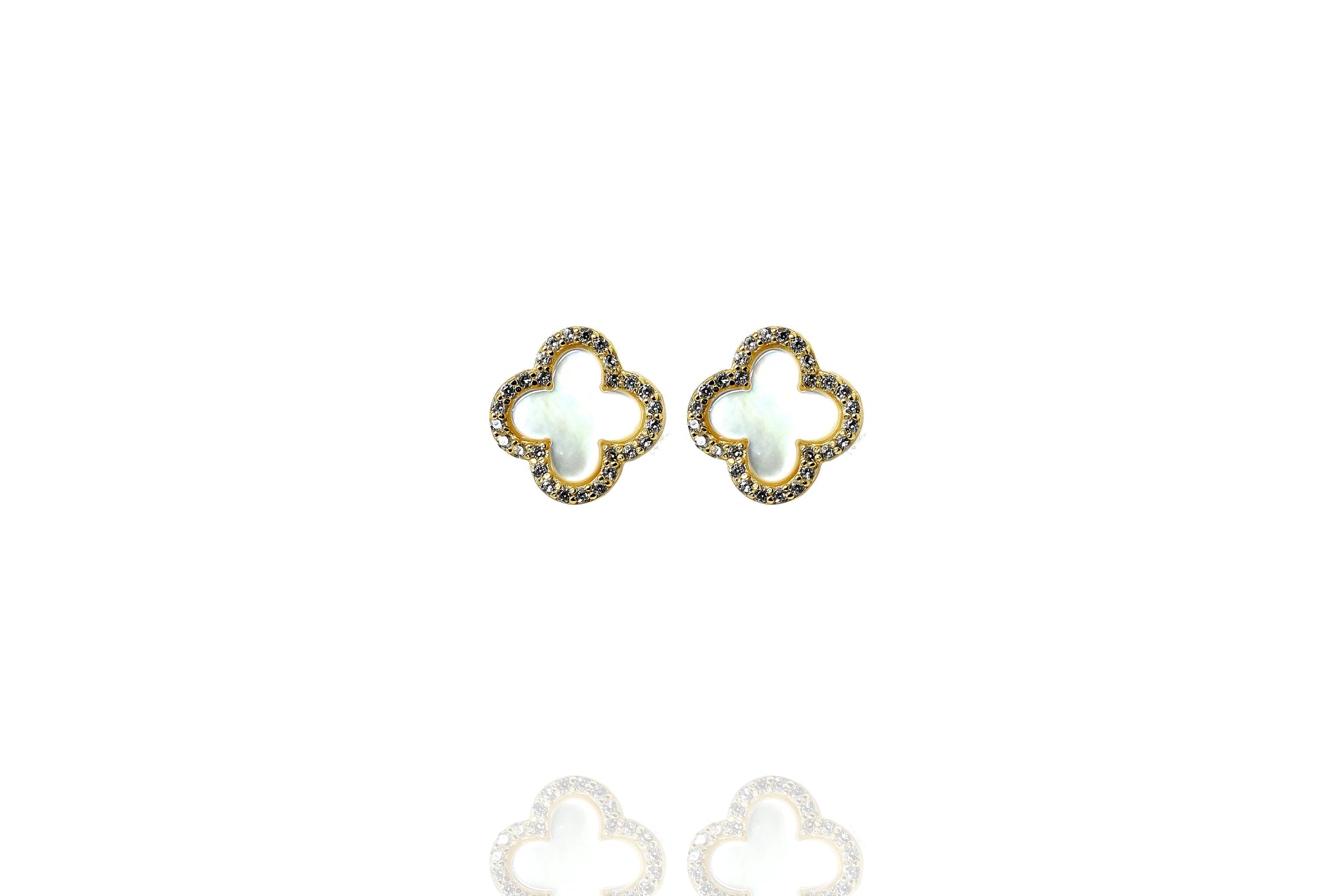 
Gold-plated silver Mother of Pearl clover stud earrings with cubic zirconia rim.

