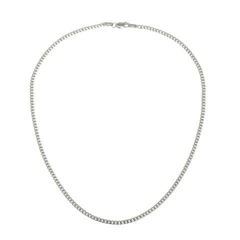 
Sterling silver chain necklace with polished finish, 40 cm in length and 0.3 cm in width.

