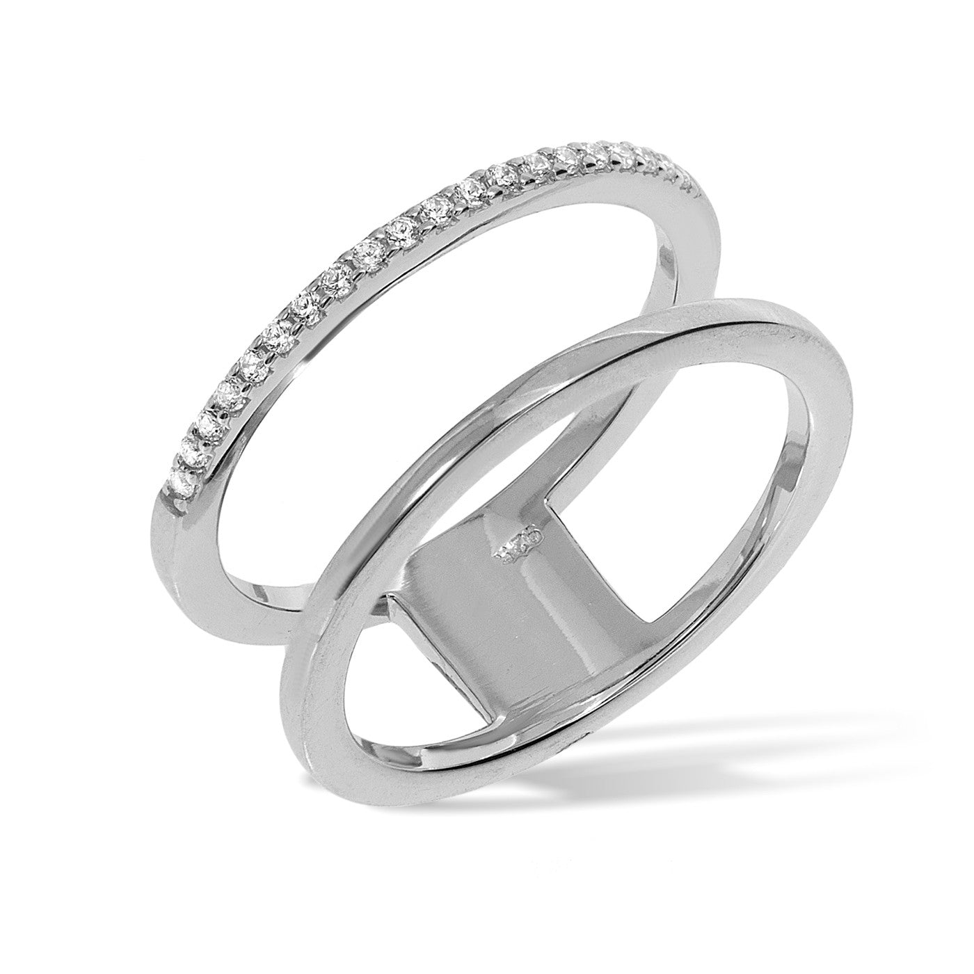 
Sterling Silver Double Band Ring with Cubic Zirconia decoration.

